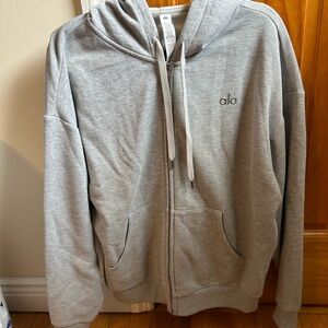 Unisex ALO Accolade full zip hoodie in heather gray
